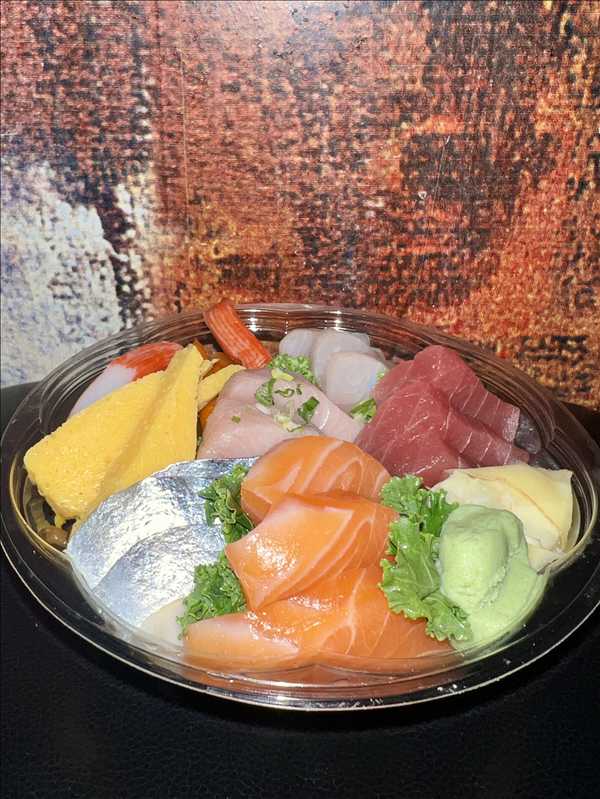 Chirashi Sushi D